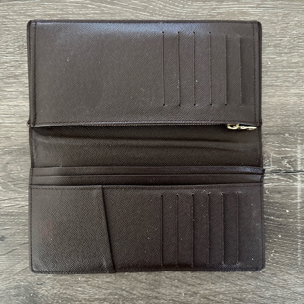 Louis Vuitton Brown Checkered Wallet - Picture 3 of 7